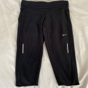 Nike Cropped Dri-Fit leggings (Women’s)